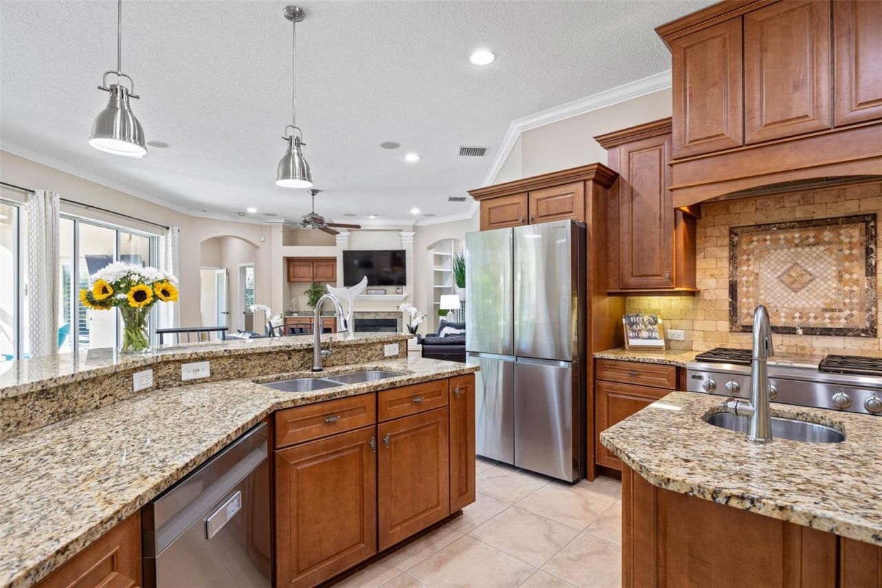 748 Winslow Park, Tarpon Springs, FL 34688 Photo