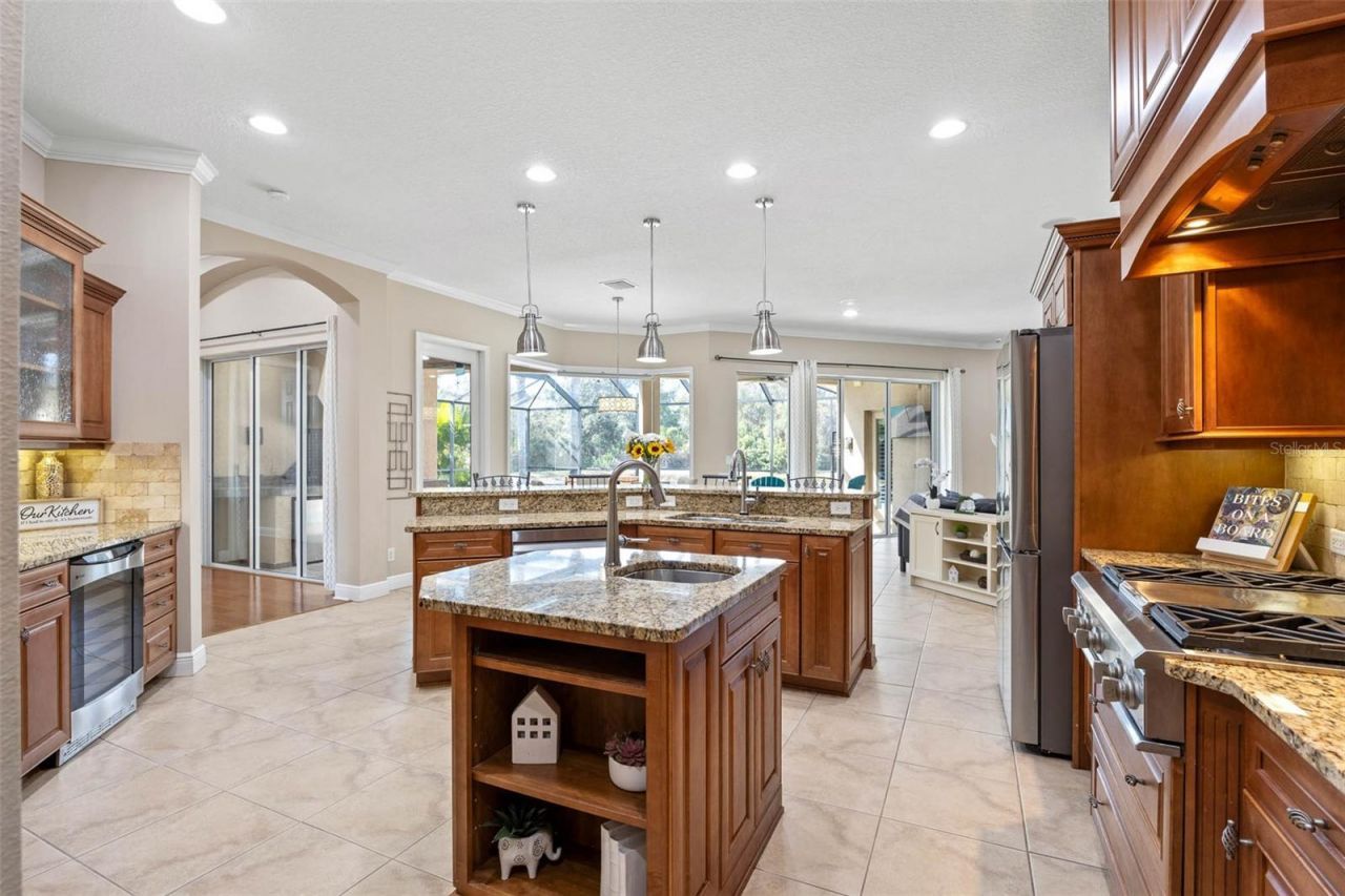 748 Winslow Park, Tarpon Springs, FL 34688 Photo