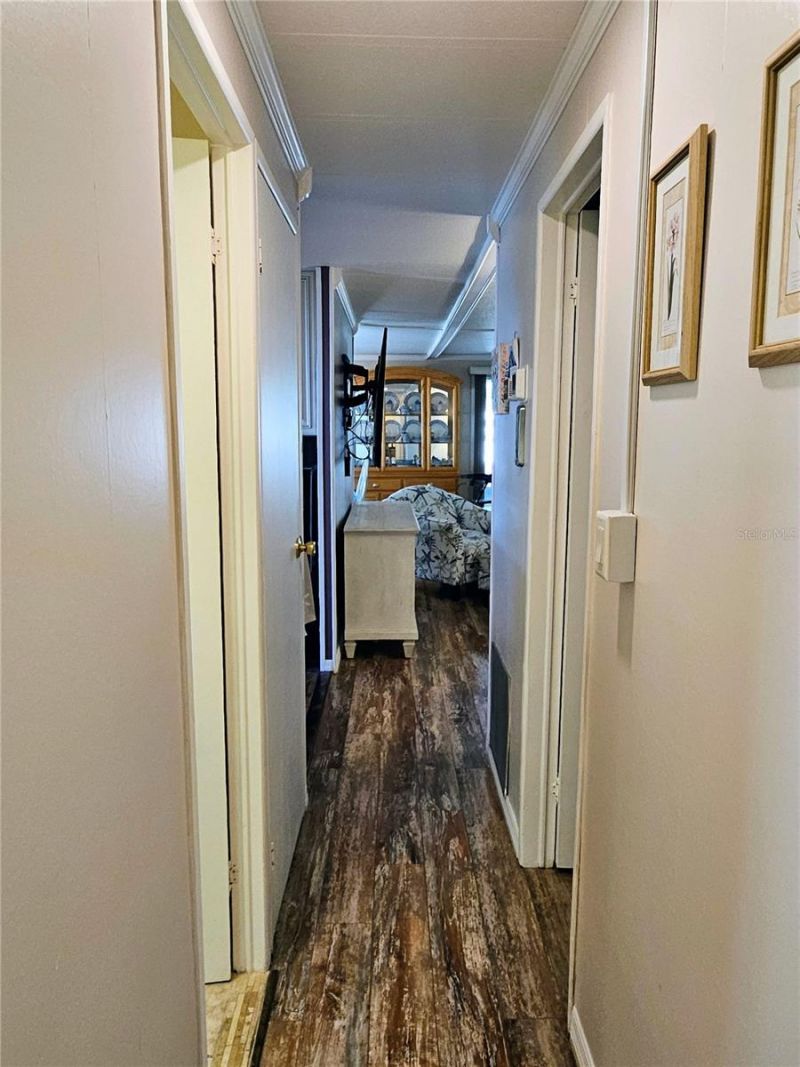 3406 Shingle Oak Terrace, Sarasota, FL 34237 Photo