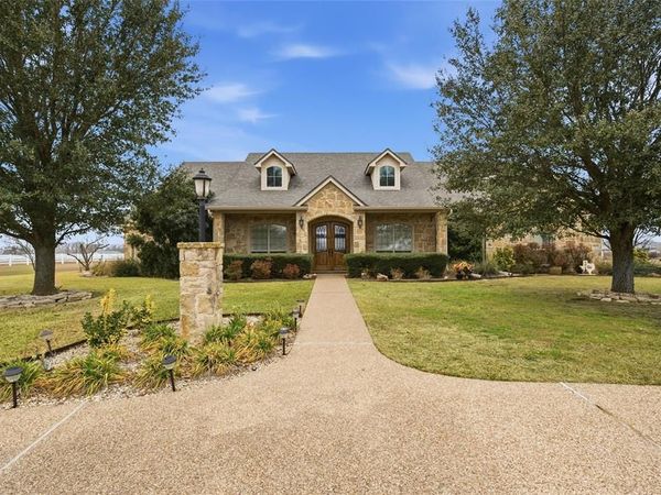 504 Casa Del Rancho Road, Lorena, TX 76655