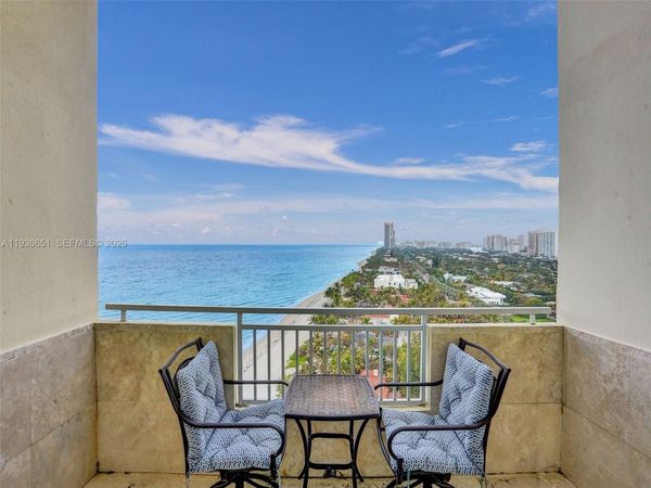 3180 S Ocean Dr, Unit 1709, Hallandale Beach, FL 33009