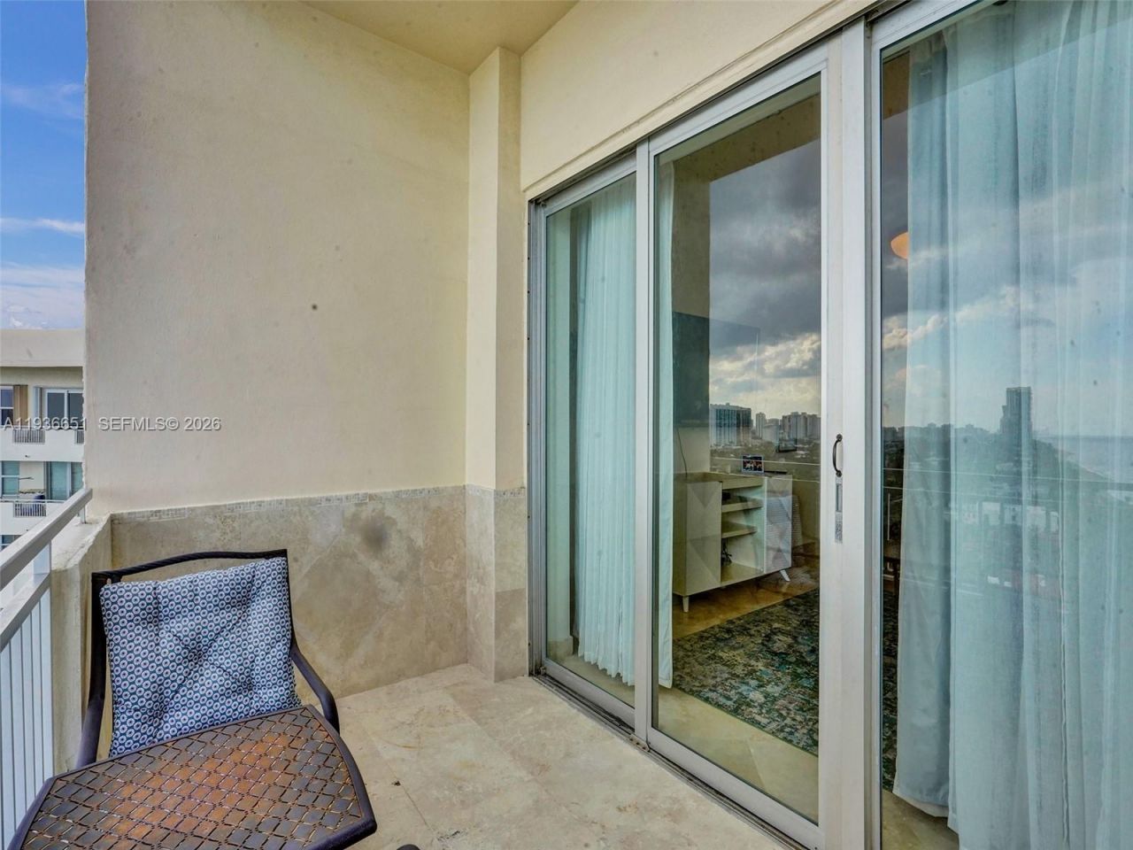 3180 S Ocean Dr, Unit 1709, Hallandale Beach, FL 33009 Photo