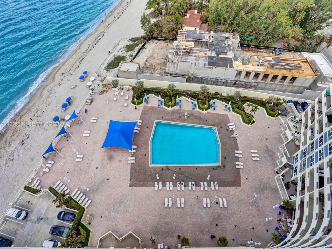 3180 S Ocean Dr, Unit 1709, Hallandale Beach, FL 33009 Photo