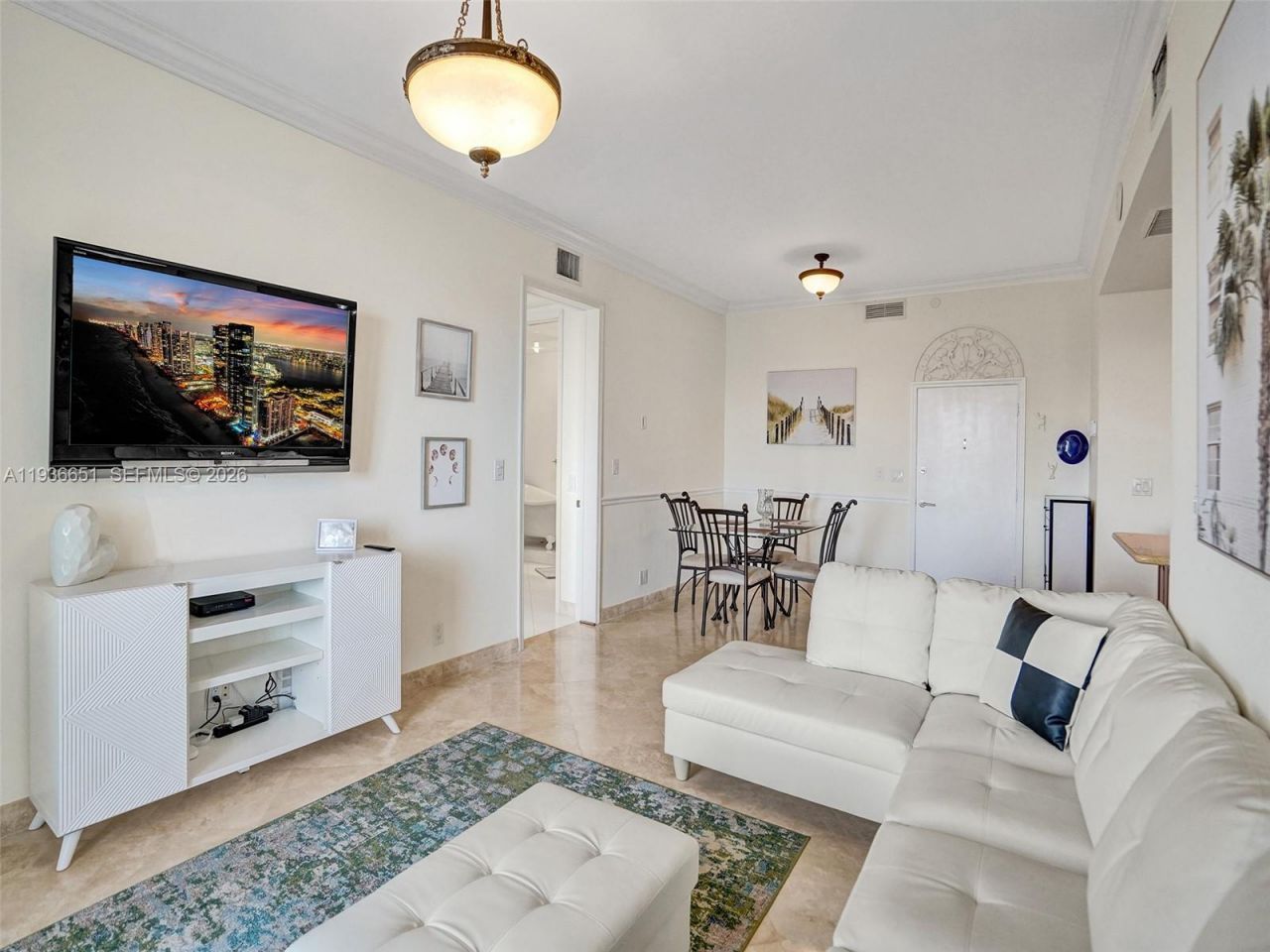 3180 S Ocean Dr, Unit 1709, Hallandale Beach, FL 33009 Photo