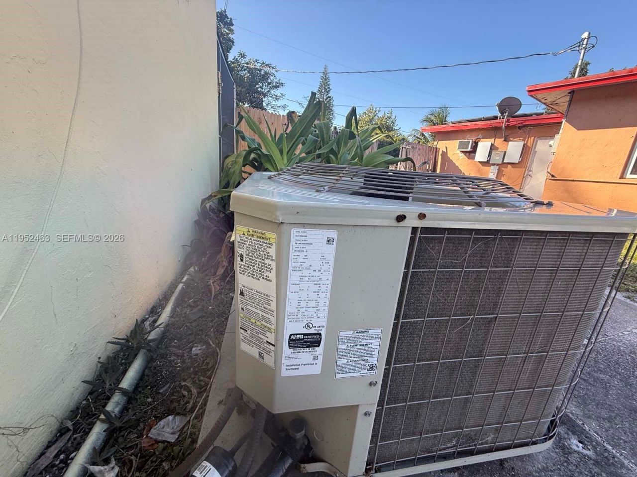 1870 NE 154th Ter, North Miami Beach, FL 33162 Photo