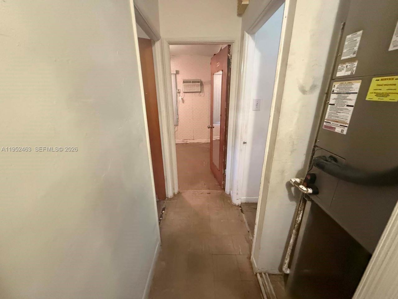 1870 NE 154th Ter, North Miami Beach, FL 33162 Photo