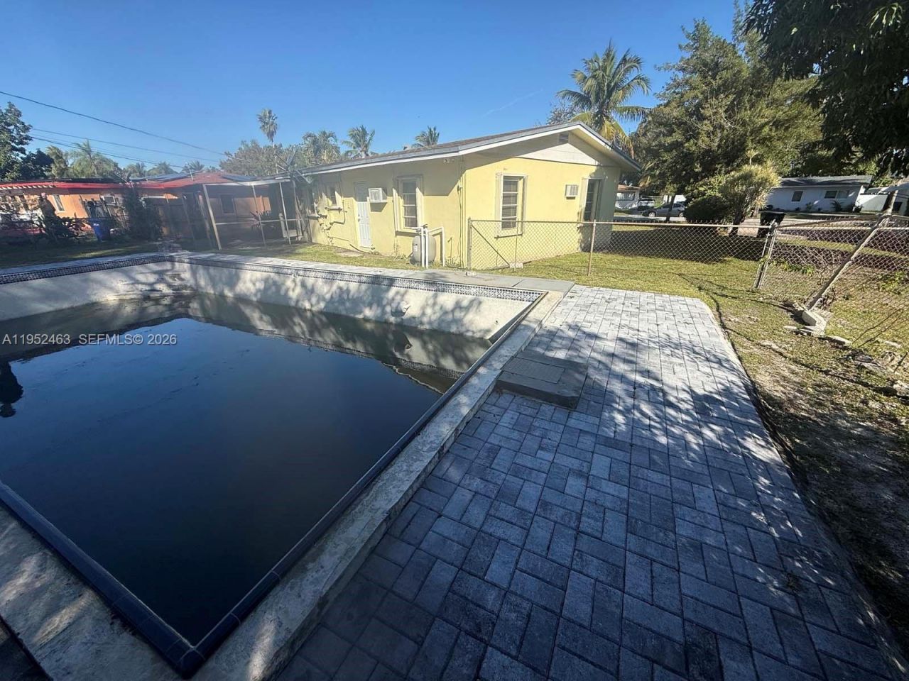 1870 NE 154th Ter, North Miami Beach, FL 33162 Photo