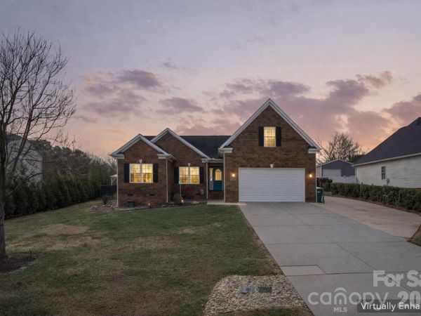 1911 Redwood Drive, Oakboro, NC 28129