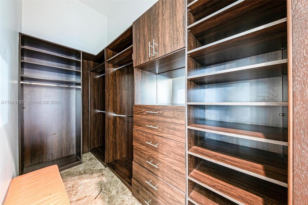 14781 S River Dr, Miami, FL 33167 Photo