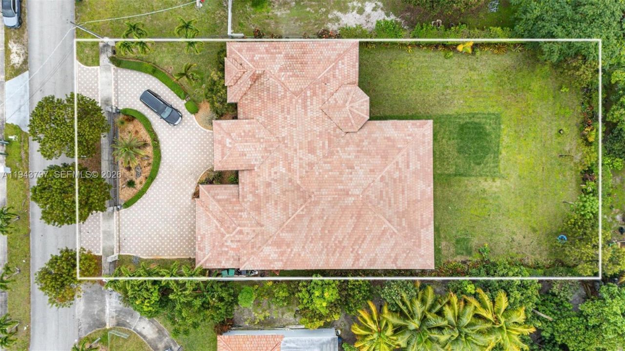 14781 S River Dr, Miami, FL 33167 Photo