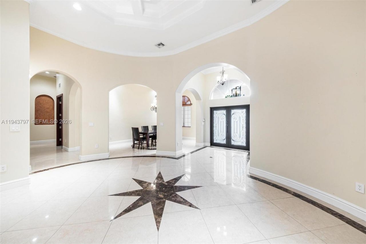 14781 S River Dr, Miami, FL 33167 Photo