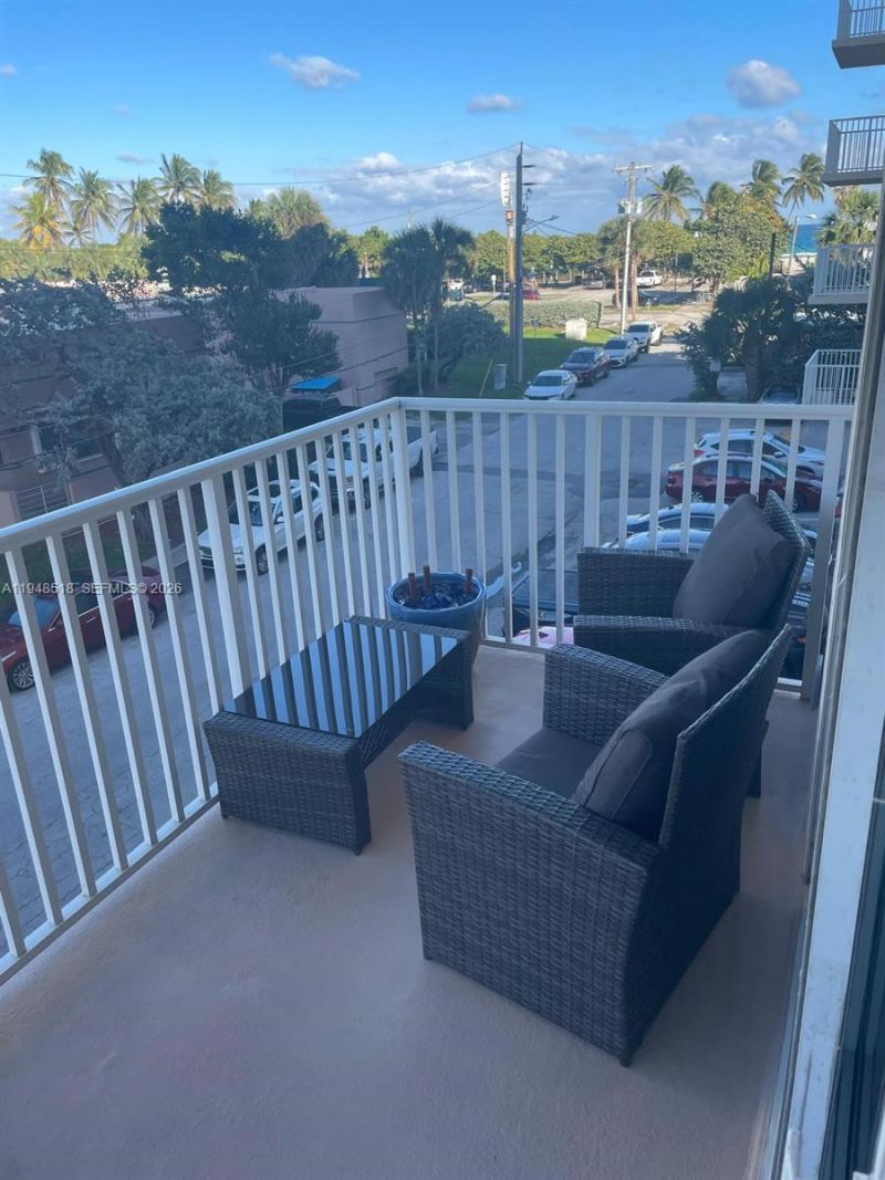 1401 S Ocean Dr , Unit 302, Hollywood, FL 33019 Photo