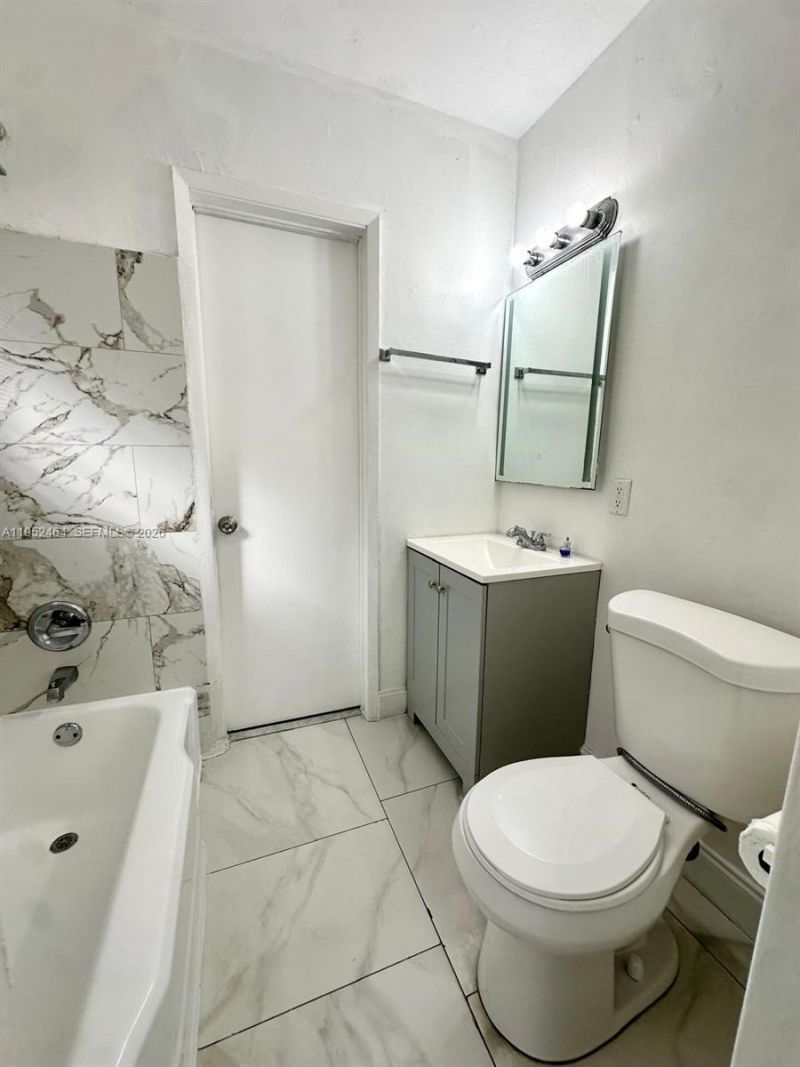 600 SW 16th Ave, Unit 600, Miami, FL 33135 Photo