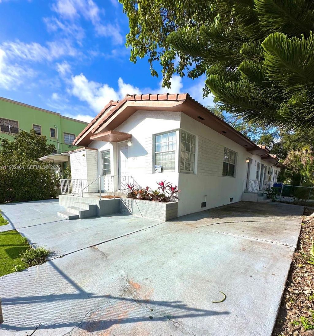 600 SW 16th Ave, Unit 600, Miami, FL 33135 Photo