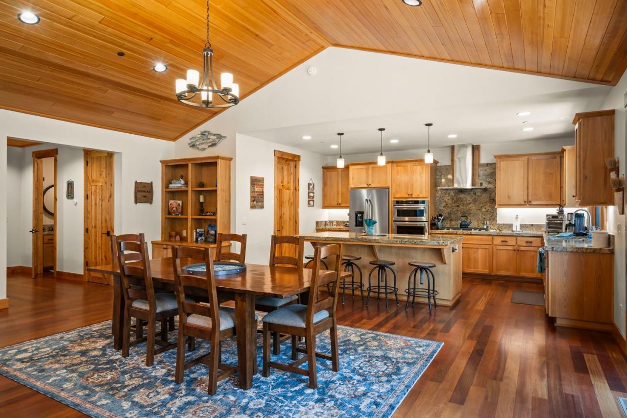 563 Robin Rd, Homewood, CA 96142 Photo