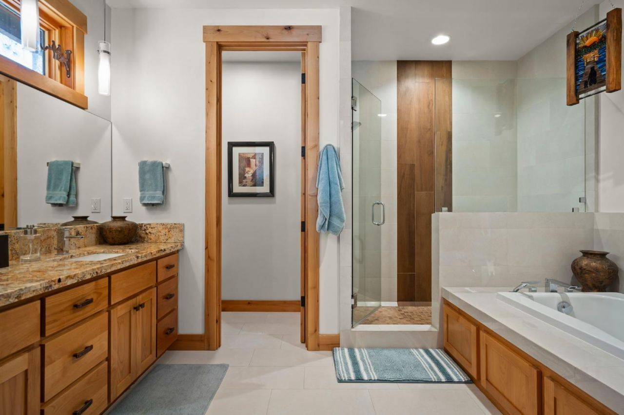 563 Robin Rd, Homewood, CA 96142 Photo