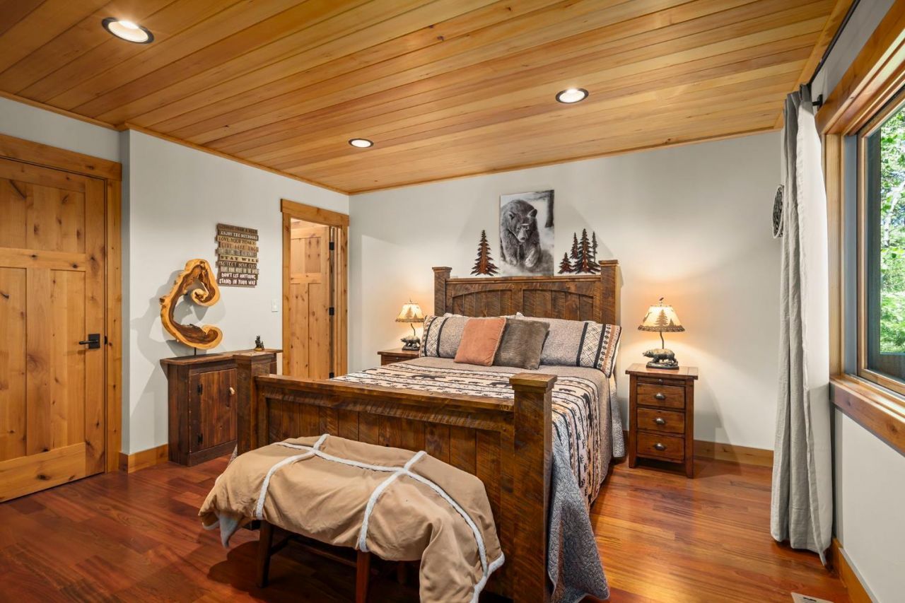 563 Robin Rd, Homewood, CA 96142 Photo