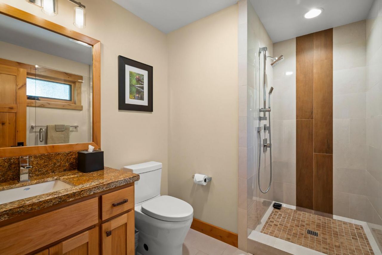 563 Robin Rd, Homewood, CA 96142 Photo