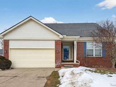 3044 Talon Circle, Orion Twp, MI 48360