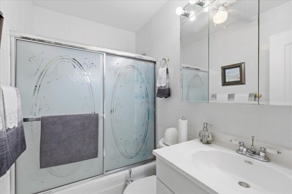 6805 Margate Blvd, Margate, FL 33063 Photo