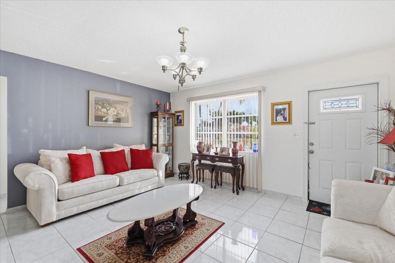 6805 Margate Boulevard, Margate, FL 33063 Photo