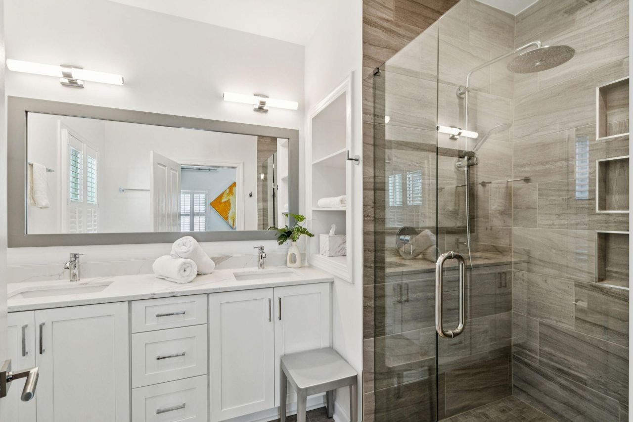 15 Elizabeth Street Photo 22