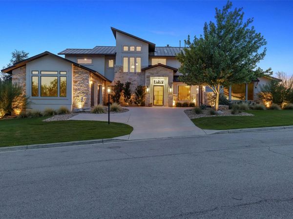 204 Ringtail Stream DR, Lakeway, TX 78738