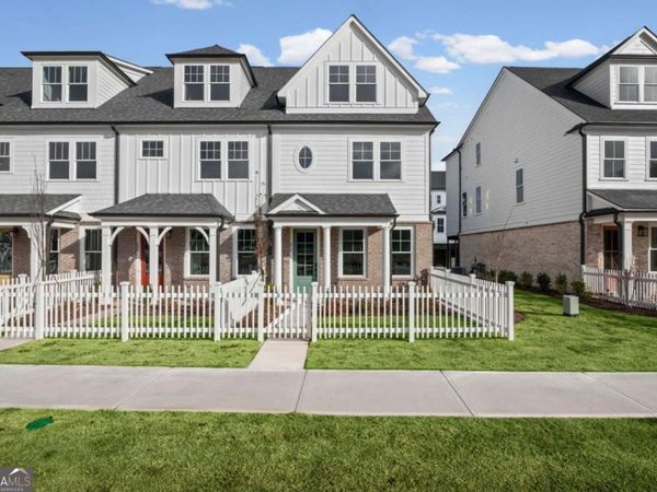 212 Village Overlook, Unit J4, Canton, GA 30114