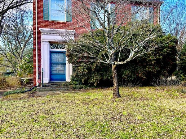 602 E Madison Avenue, Athens, TN 37303