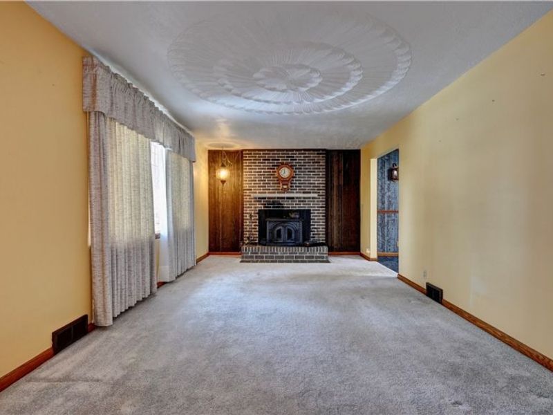 3258 New Zoarville Road NE, Zoarville, OH 44656 Photo 12