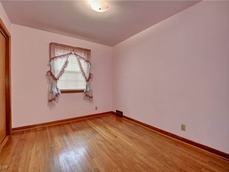 3258 New Zoarville Road NE, Zoarville, OH 44656 Photo 17