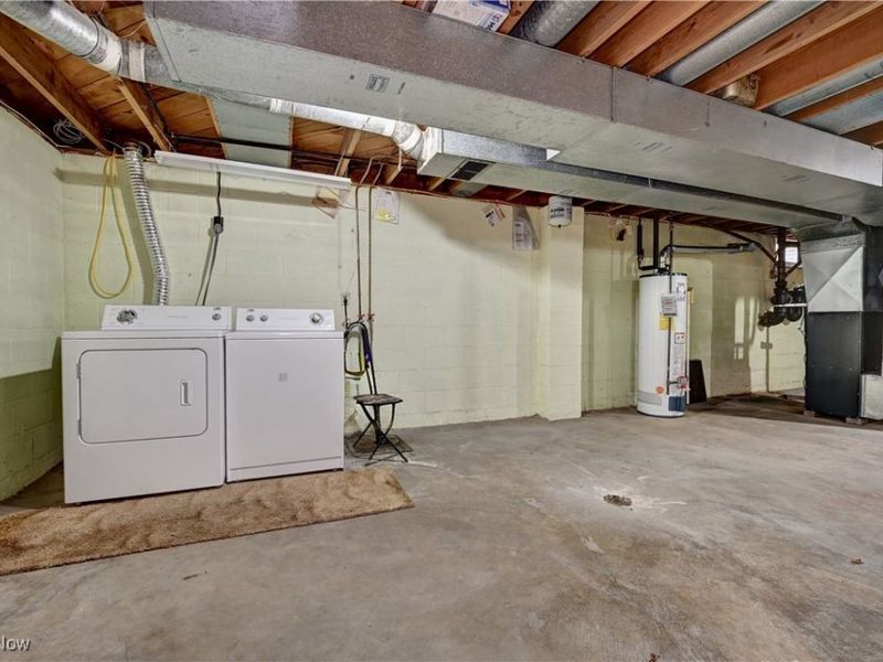 3258 New Zoarville Road NE, Zoarville, OH 44656 Photo 22