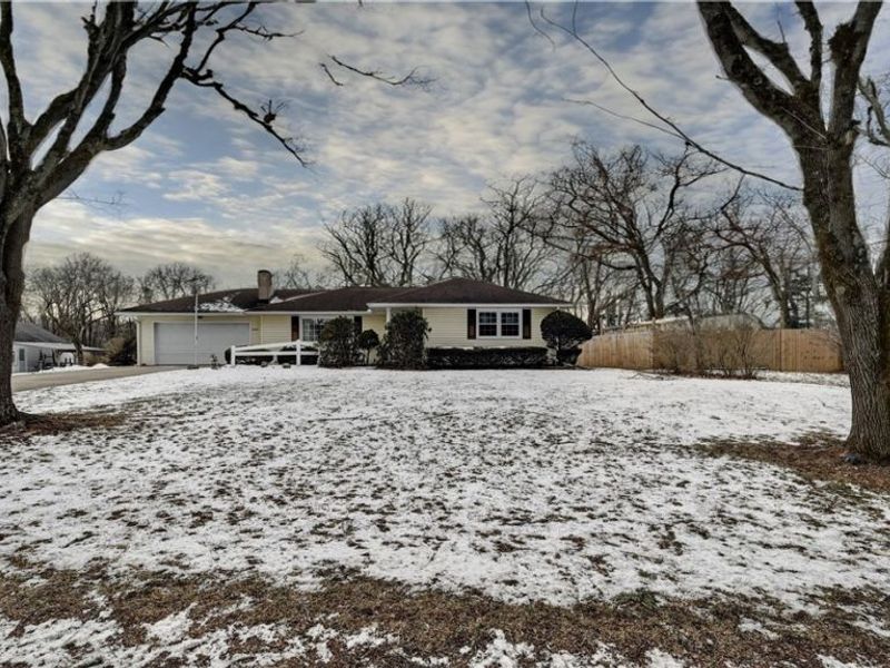 3258 New Zoarville Road NE, Zoarville, OH 44656 Photo 3