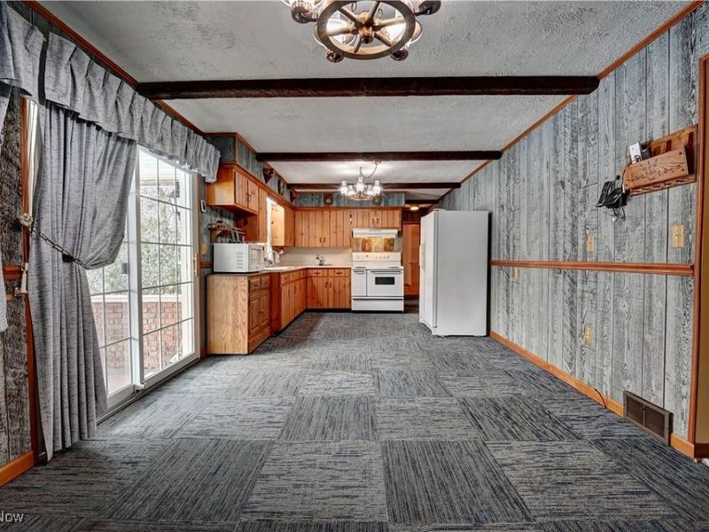 3258 New Zoarville Road NE, Zoarville, OH 44656 Photo 9