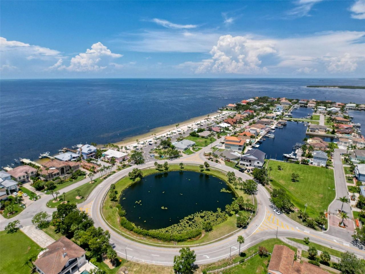 5142 Westshore Drive, New Port Richey, FL 34652 Photo