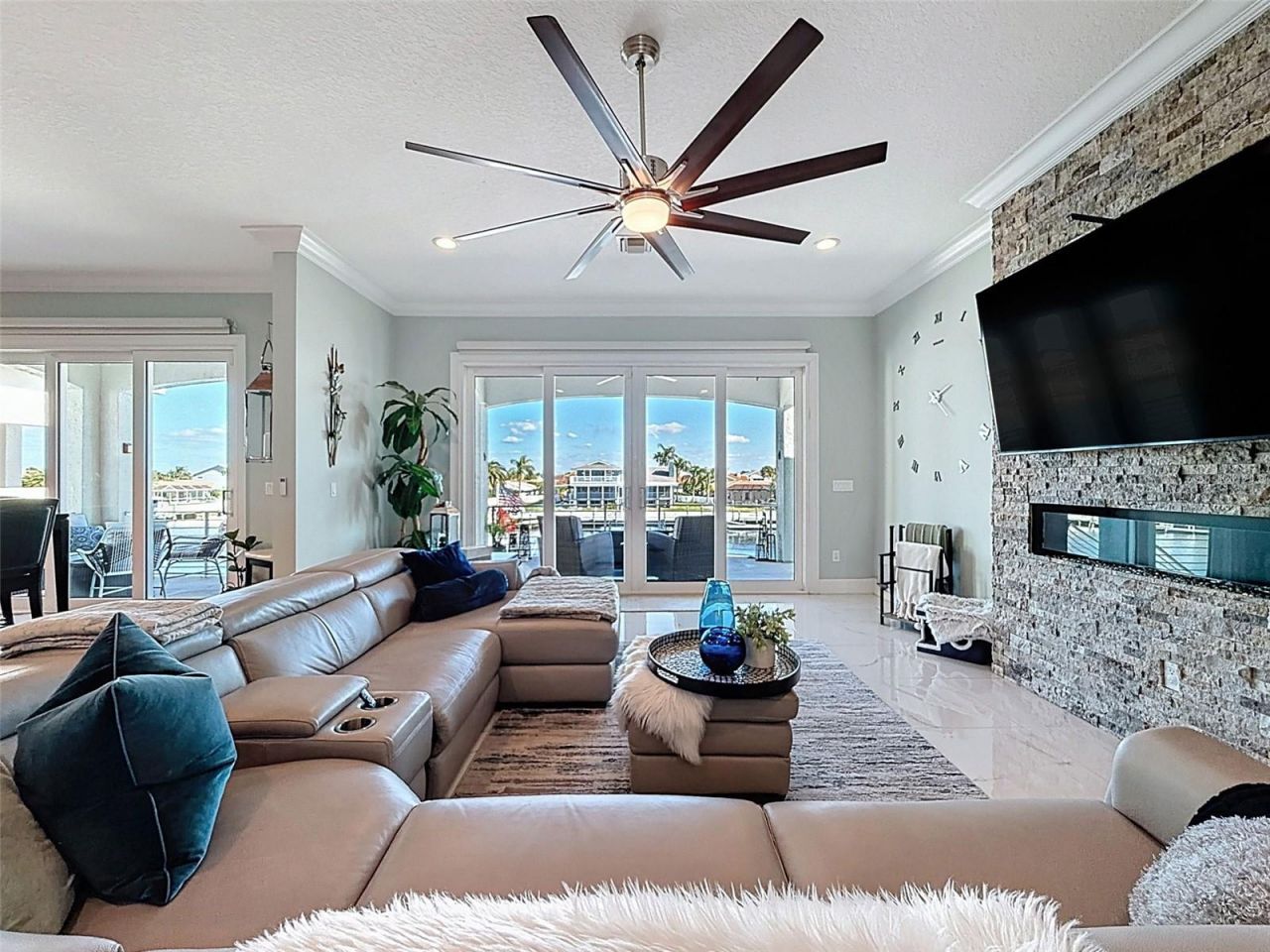 5142 Westshore Drive, New Port Richey, FL 34652 Photo