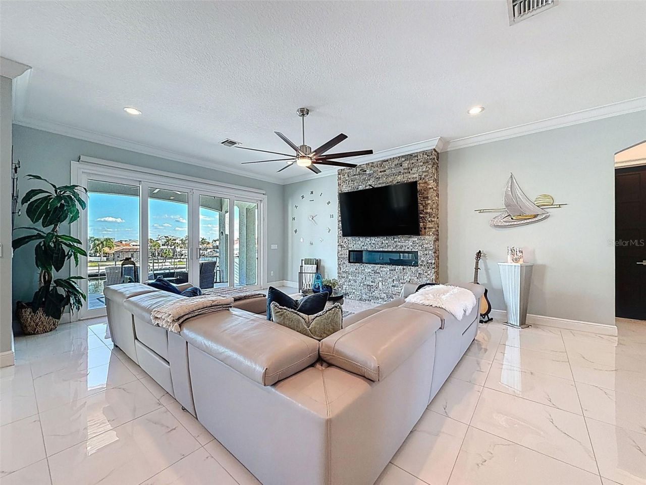 5142 Westshore Drive, New Port Richey, FL 34652 Photo