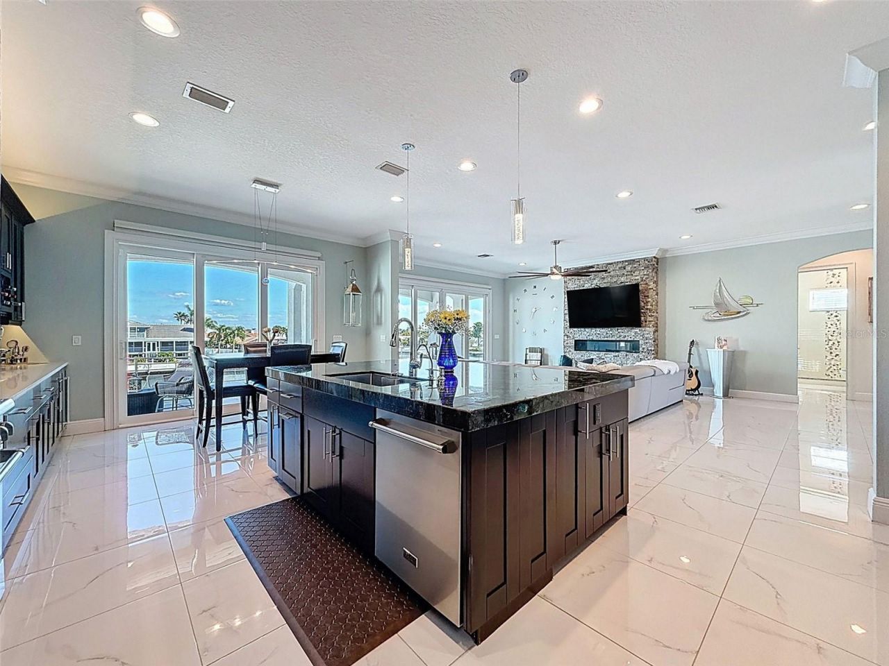 5142 Westshore Drive, New Port Richey, FL 34652 Photo