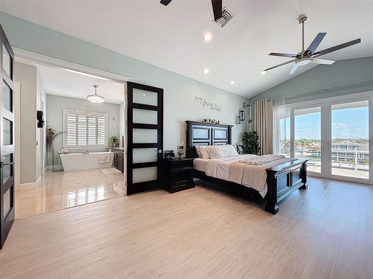 5142 Westshore Drive, New Port Richey, FL 34652 Photo