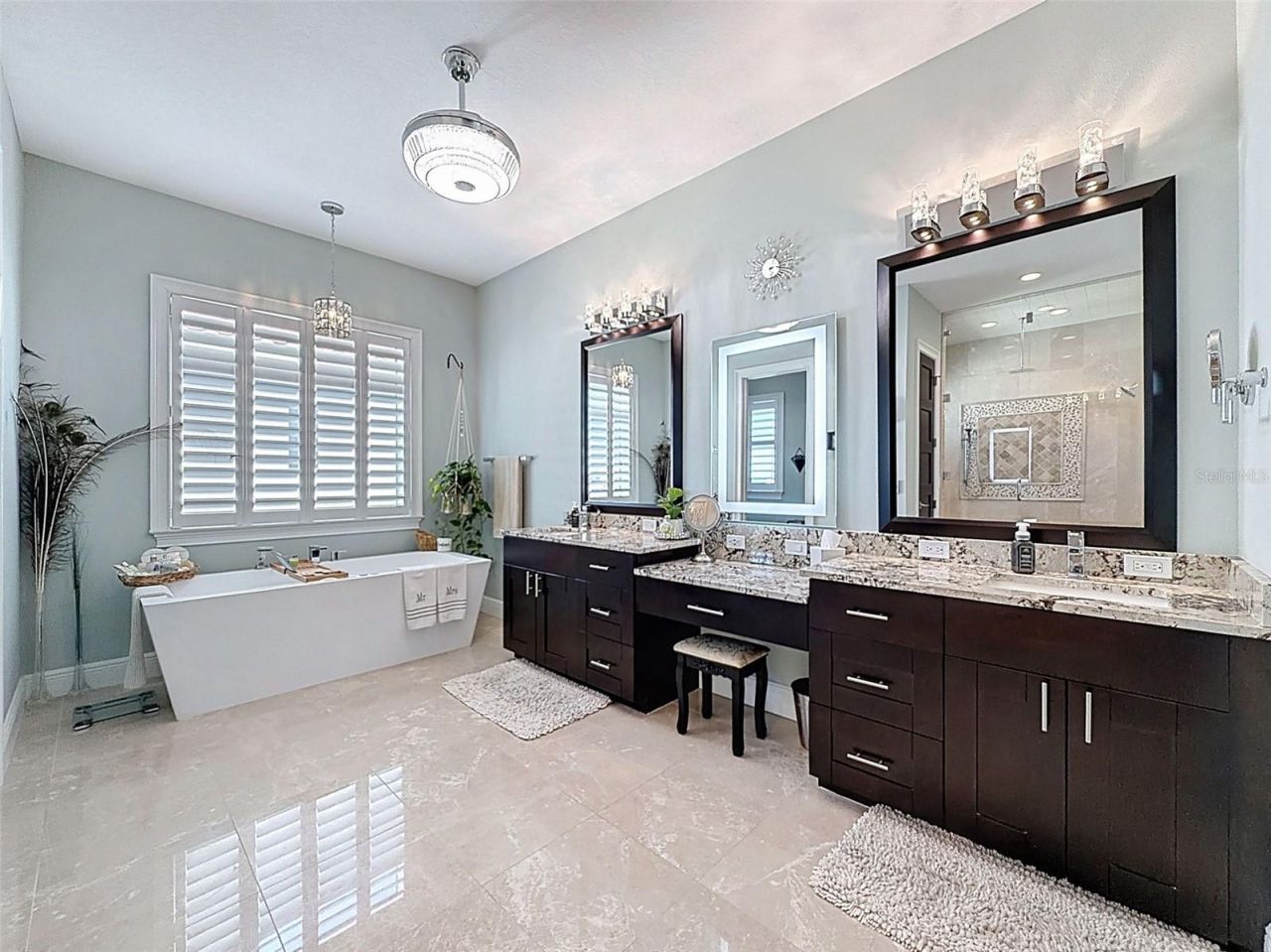 5142 Westshore Drive, New Port Richey, FL 34652 Photo