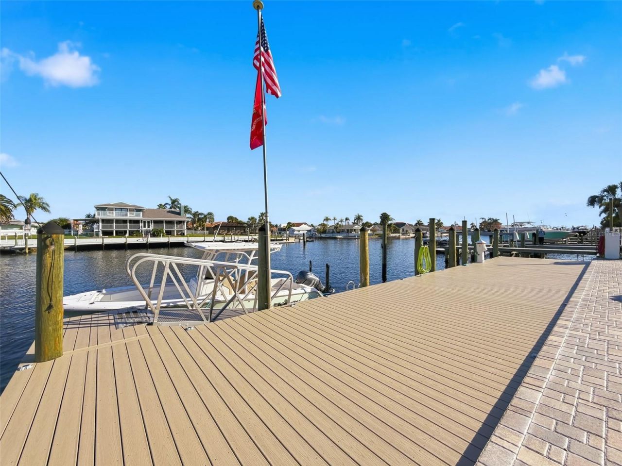 5142 Westshore Drive, New Port Richey, FL 34652 Photo