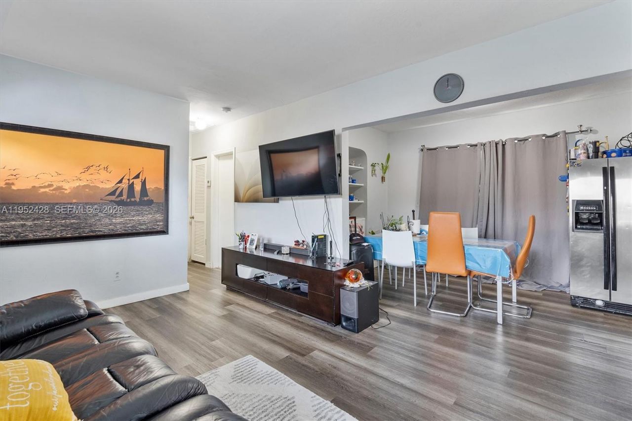 440 NW 119th, Miami, FL 33168 Photo