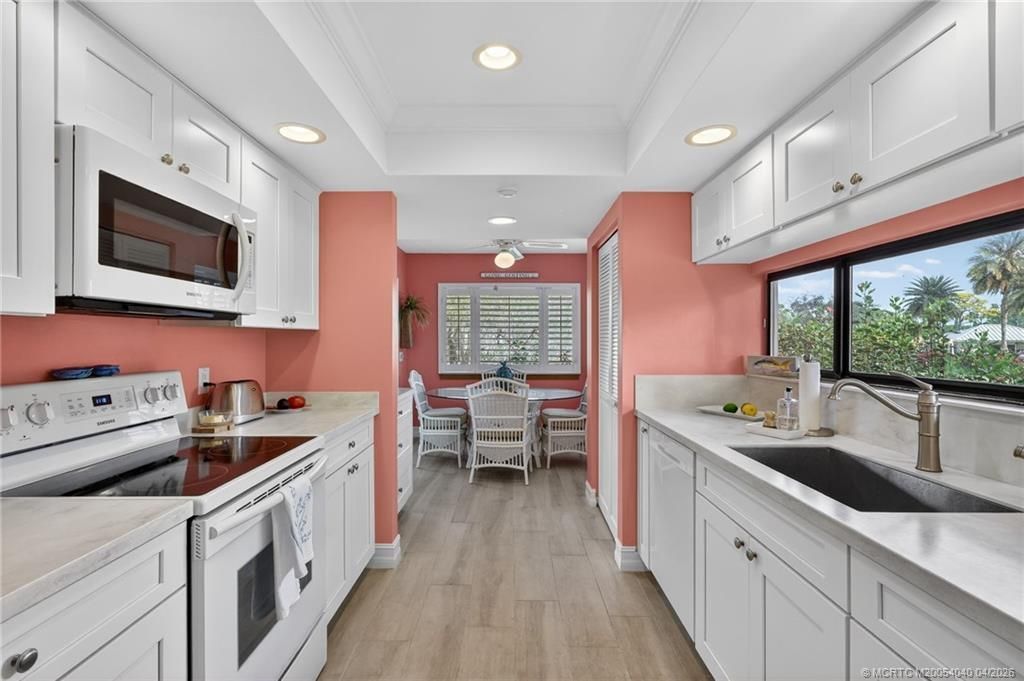 5253 SE Club Way, Stuart, FL 34997 Photo