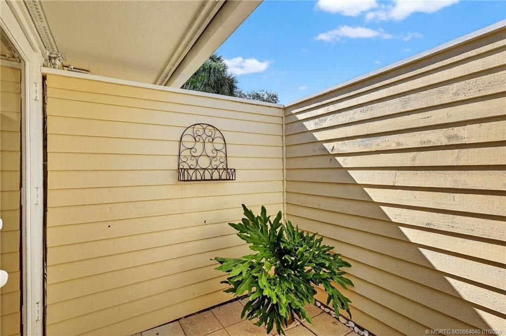 5253 SE Club Way, Stuart, FL 34997 Photo