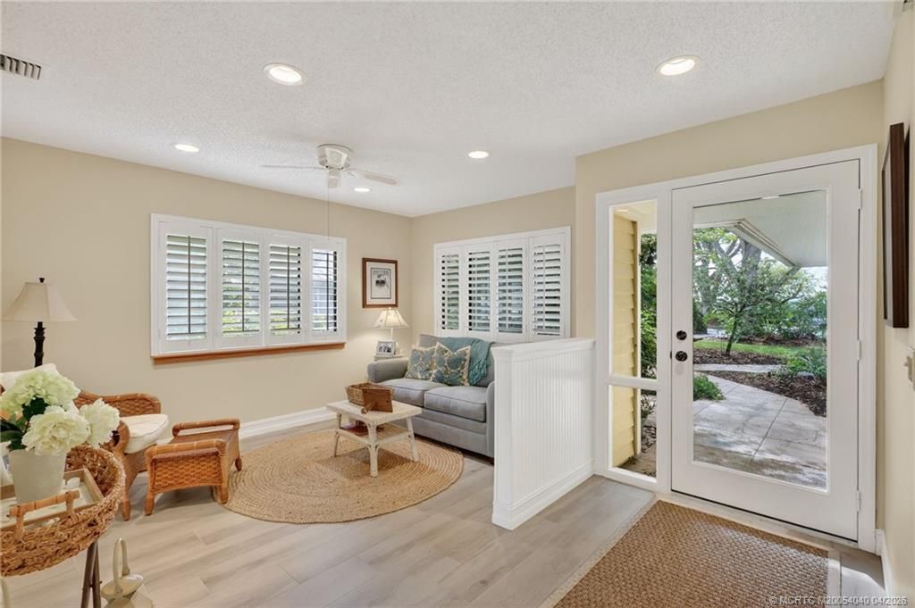 5253 SE Club Way, Stuart, FL 34997 Photo