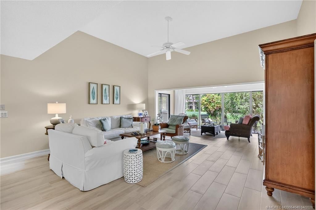 5253 SE Club Way, Stuart, FL 34997 Photo