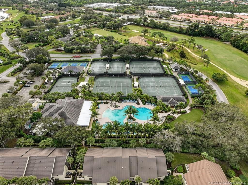 5253 SE Club Way, Stuart, FL 34997 Photo