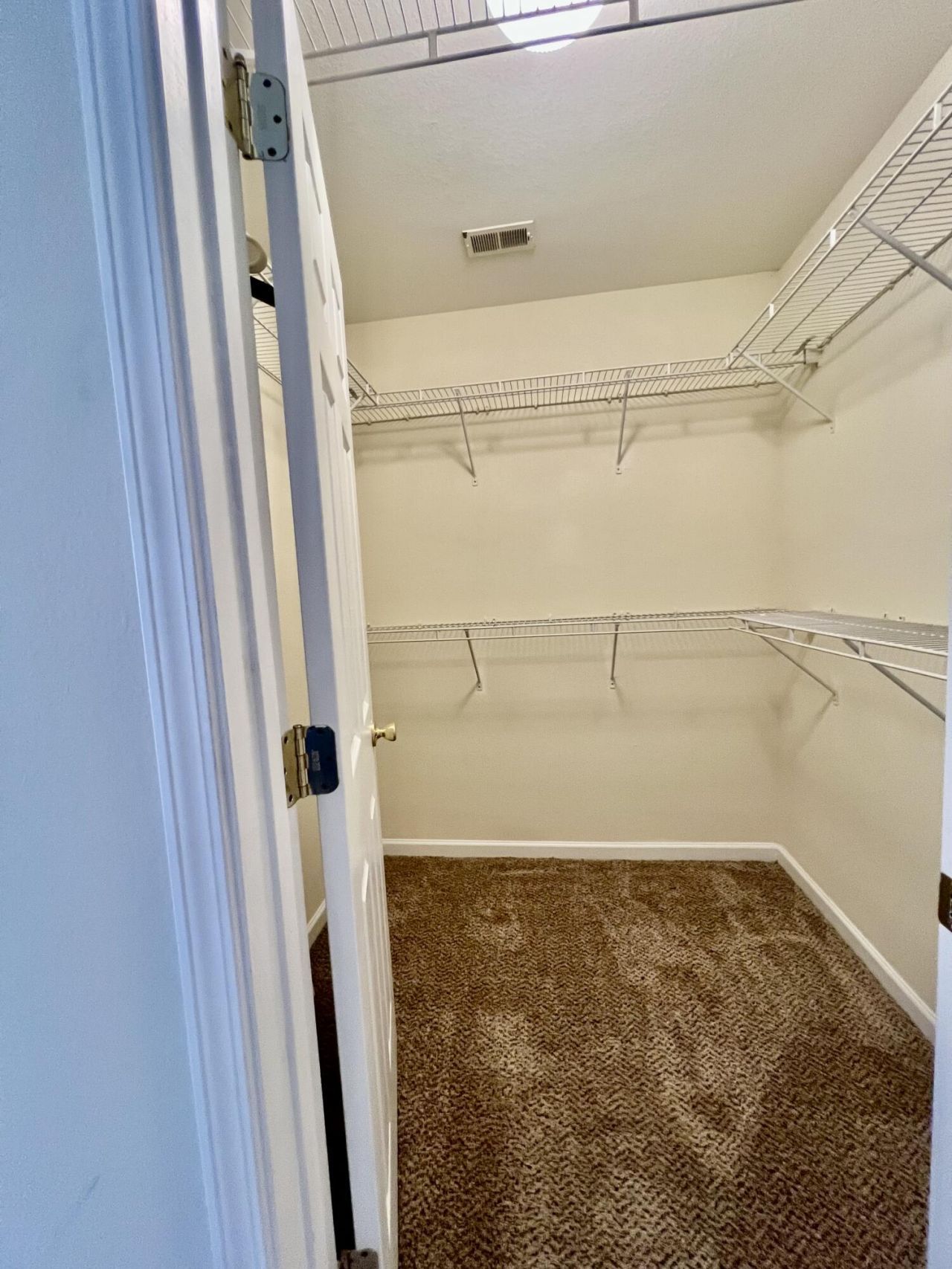 1102 Margle Way Photo 14