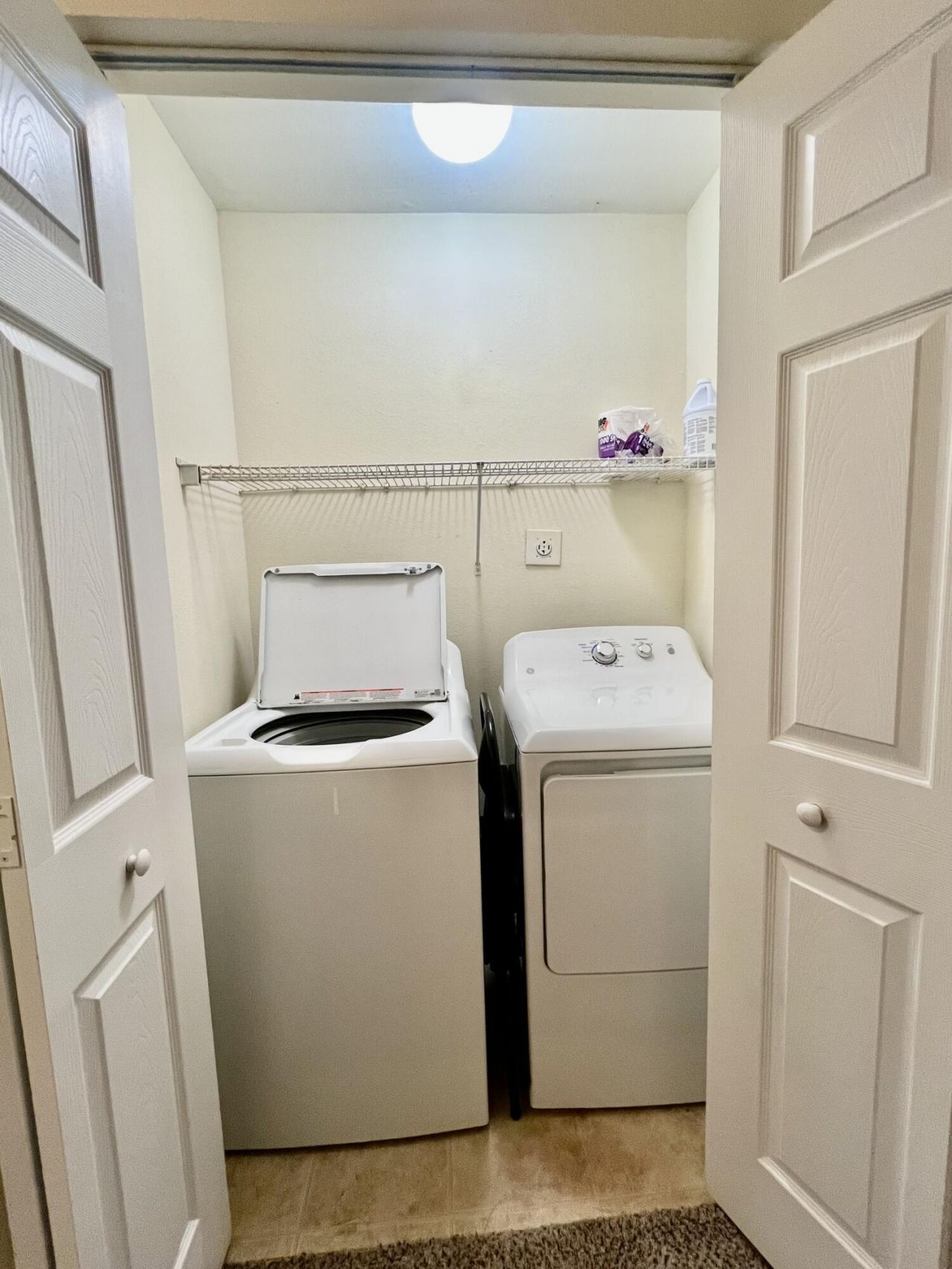 1102 Margle Way Photo 22