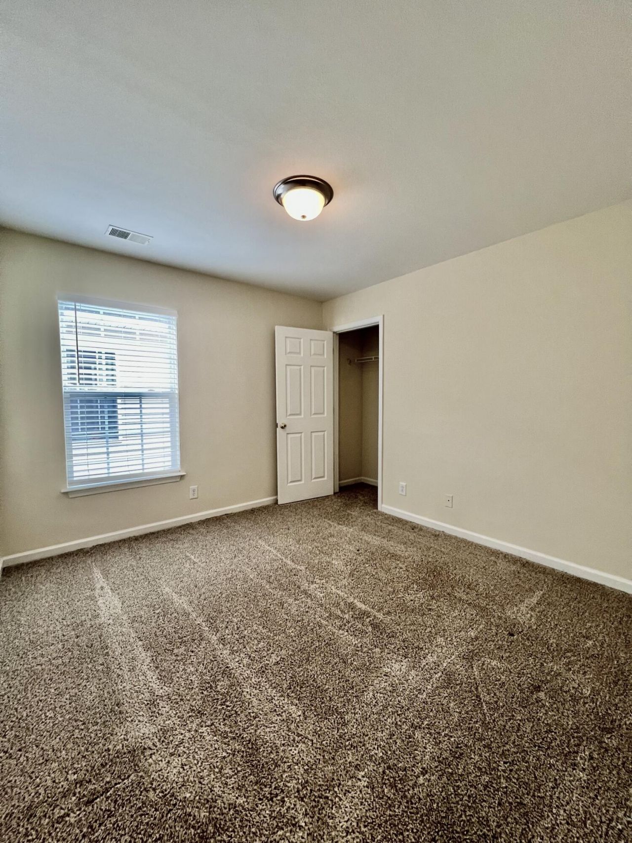 1102 Margle Way Photo 23